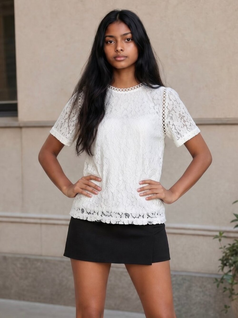 ✨ AQUA White Lace Short Sleeve Top – Women’s Size S ✨